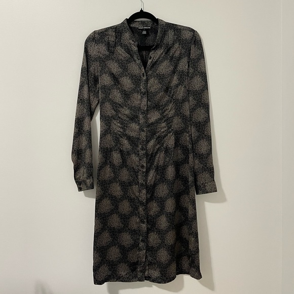 Club Monaco 100% Silk Long-sleeve Black Patterned Pleated Midi Dress Size 0 - Picture 2 of 8